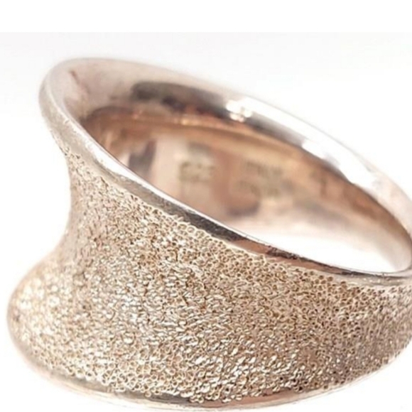 ITAOR Sterling Silver Ring - Textured Band - Picture 5 of 5